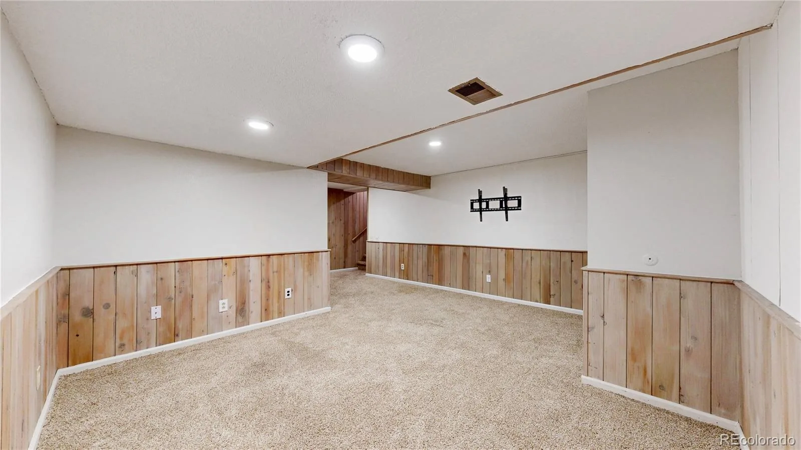 2946 S Moline Place Aurora CO 80014 | MLS #REC6287295 09182026054712 1600 28