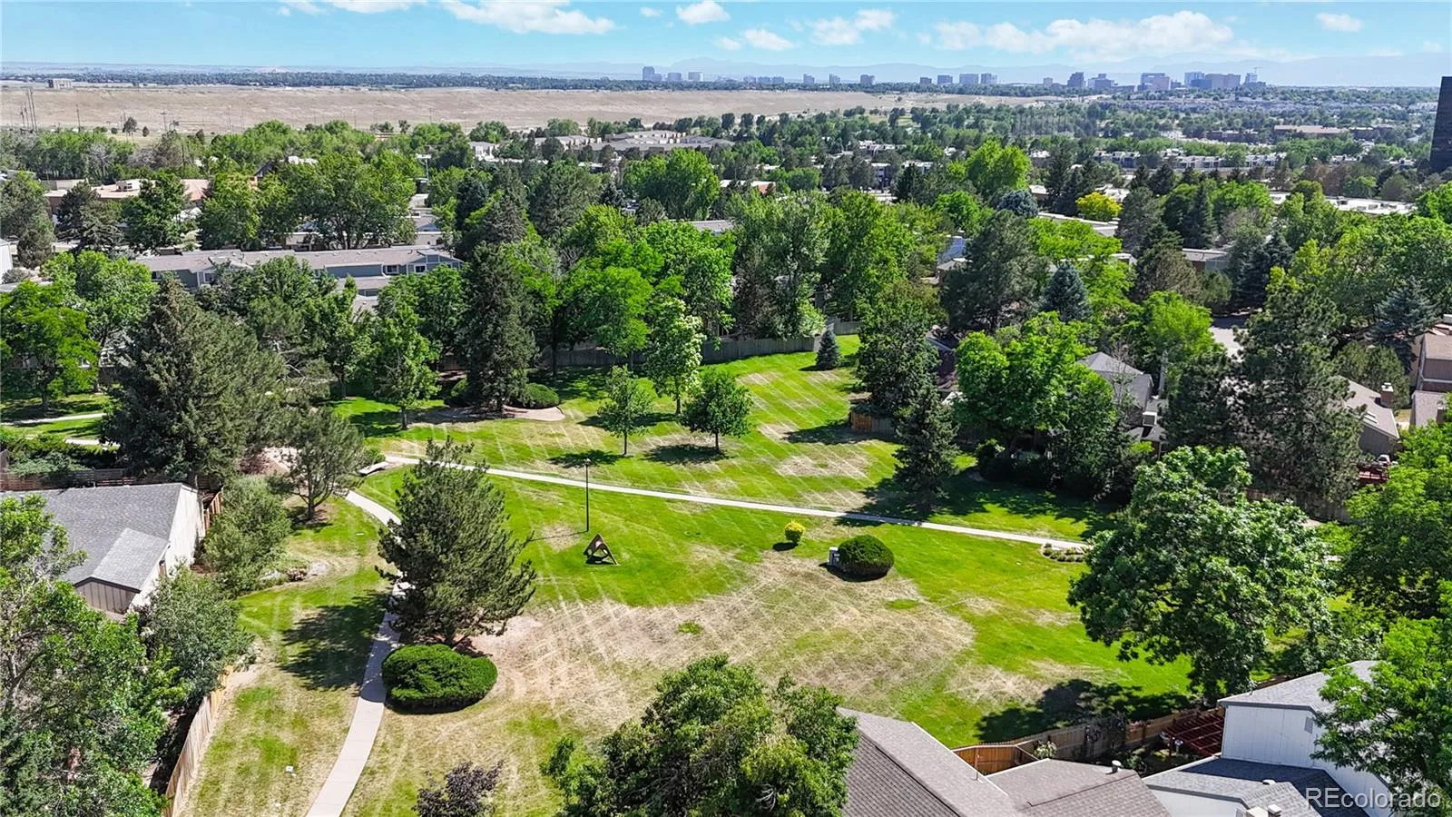 2946 S Moline Place Aurora CO 80014 | MLS #REC6287295 09182026054712 1600 45