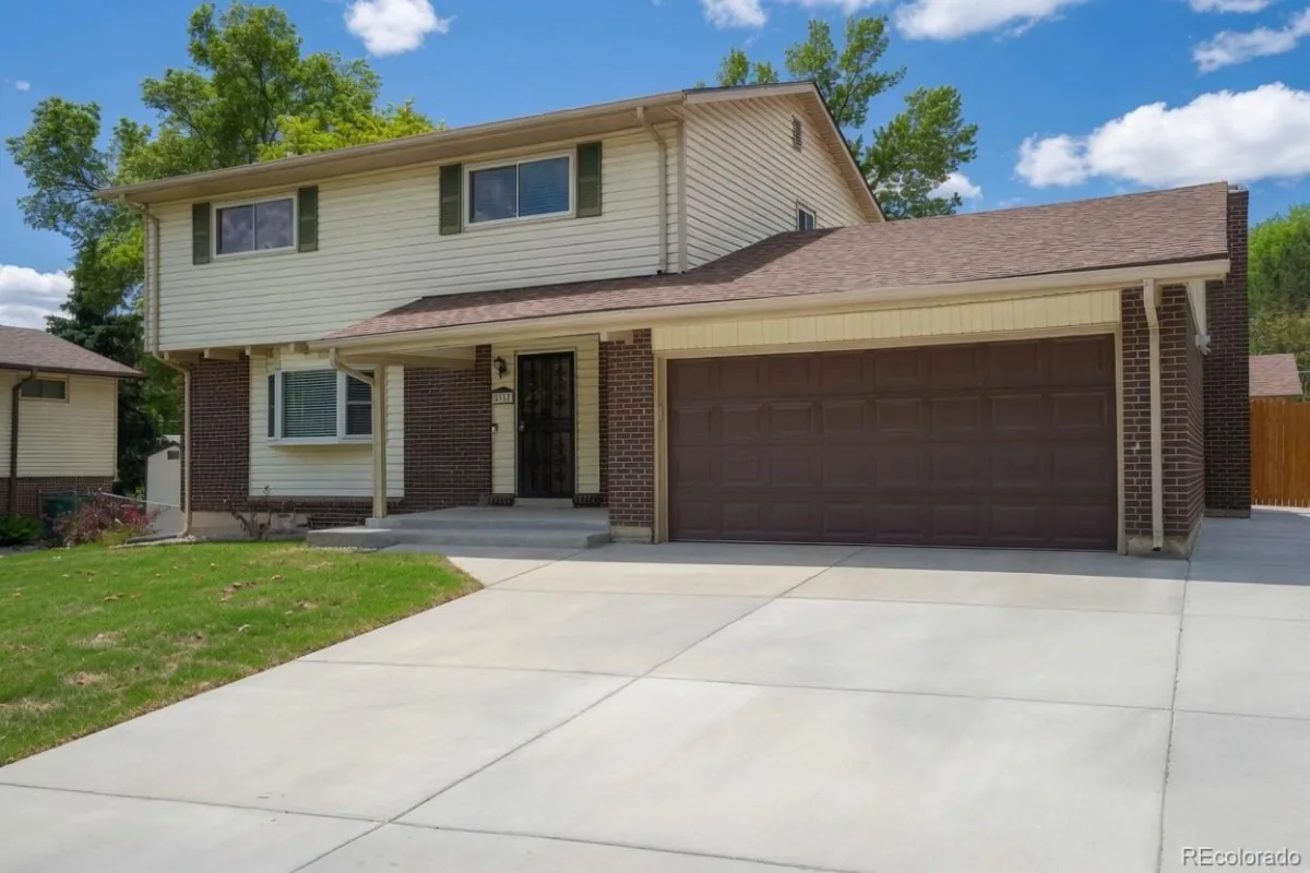 2747 S Quay Way Denver CO 80227 MLS #REC6291751 07152026081237 1200 1