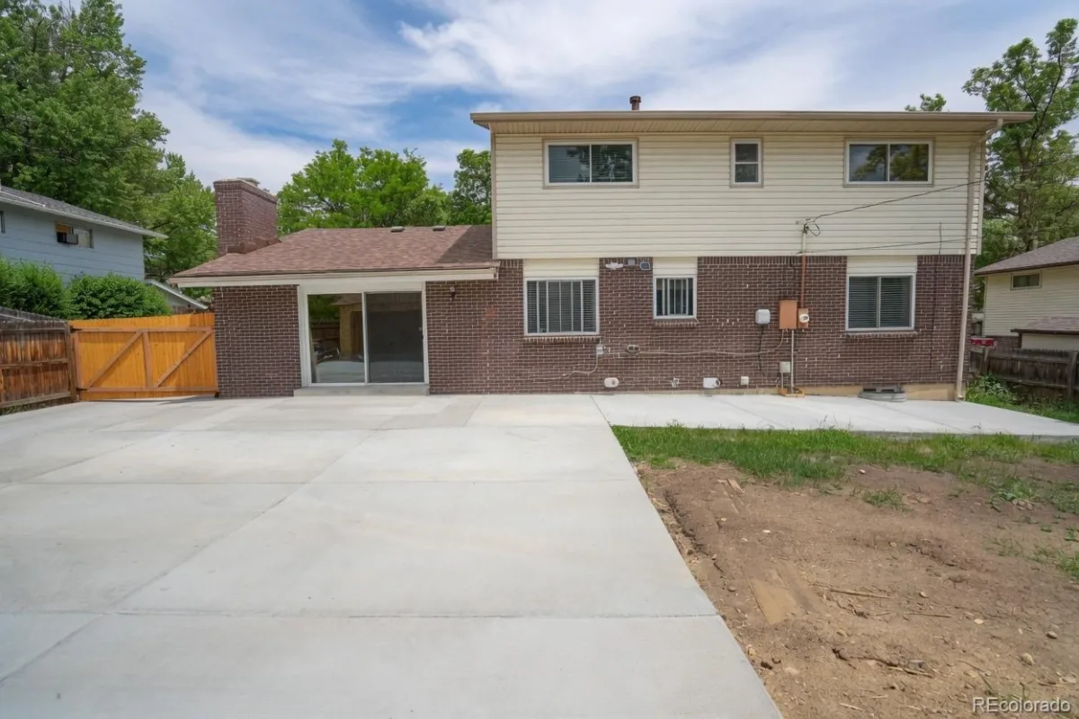 2747 S Quay Way Denver CO 80227 MLS #REC6291751 07152026081237 1200 17