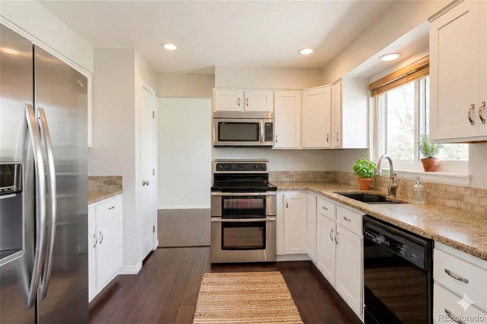 04052026233708 1600 9