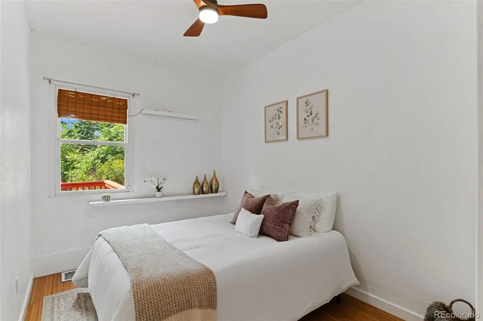 09212025000250 1600 16