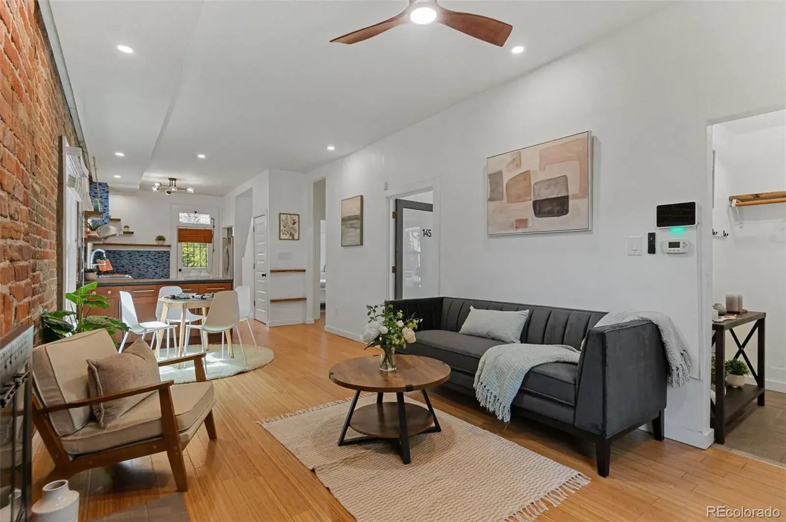 09212025000250 1600 4