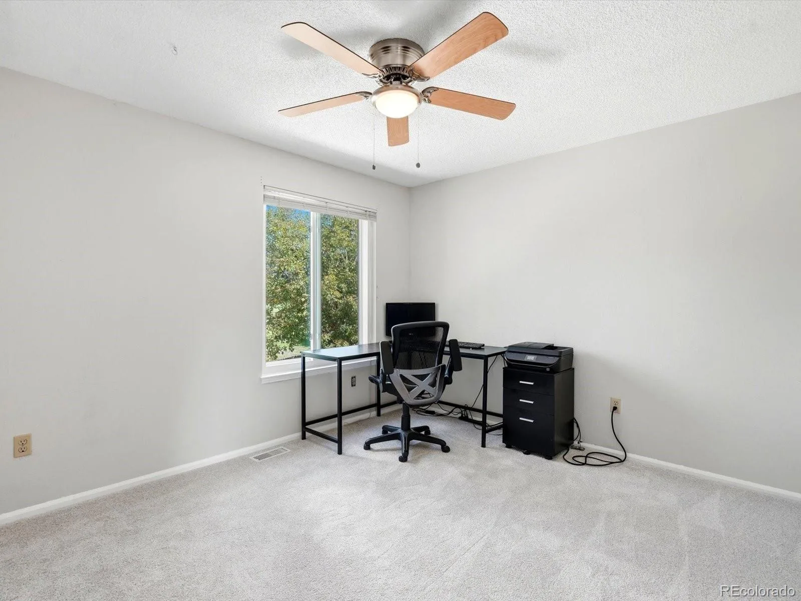 14737 E Wagon Trail Drive Aurora CO 80015 | MLS #REC6294240 08202026140642 1600 27