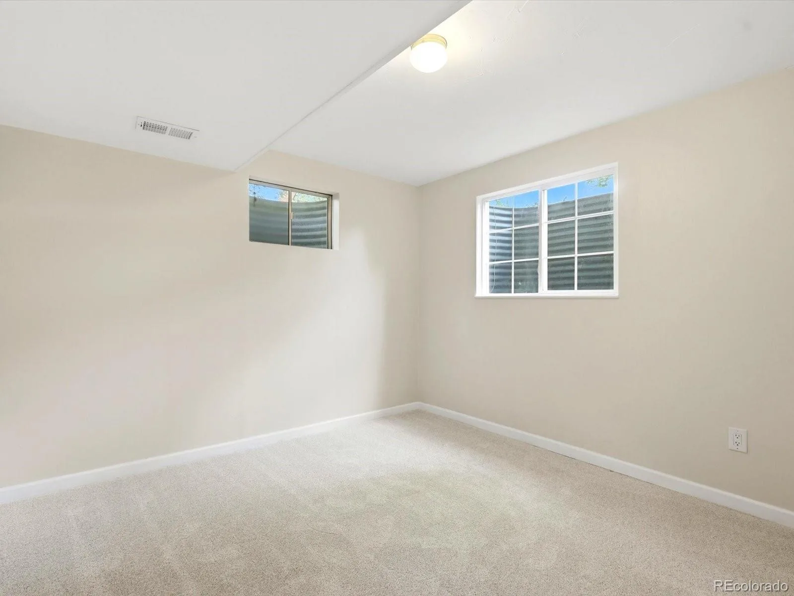 14737 E Wagon Trail Drive Aurora CO 80015 | MLS #REC6294240 08202026140642 1600 32
