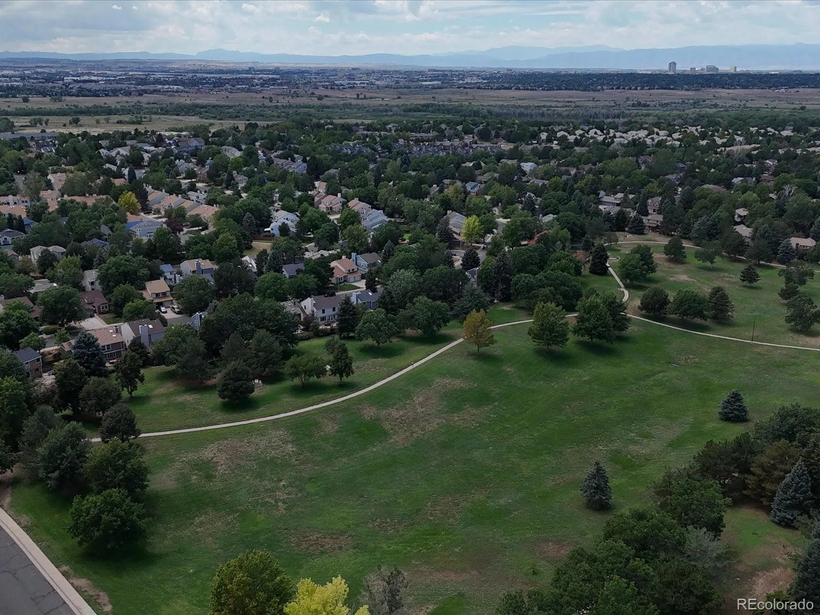 14737 E Wagon Trail Drive Aurora CO 80015 | MLS #REC6294240 08202026140642 1600 47