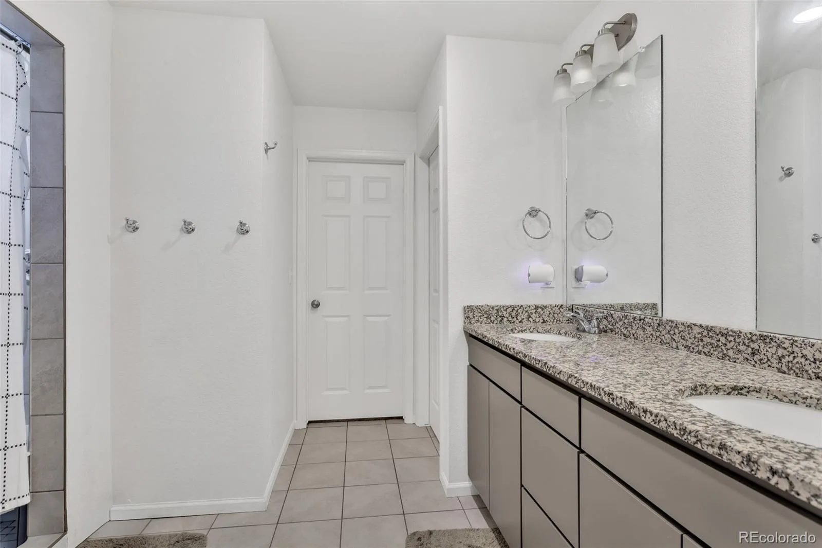 16471 E 111th Drive Commerce City CO 80022 | MLS #REC6294672 06172026175750 1600 12
