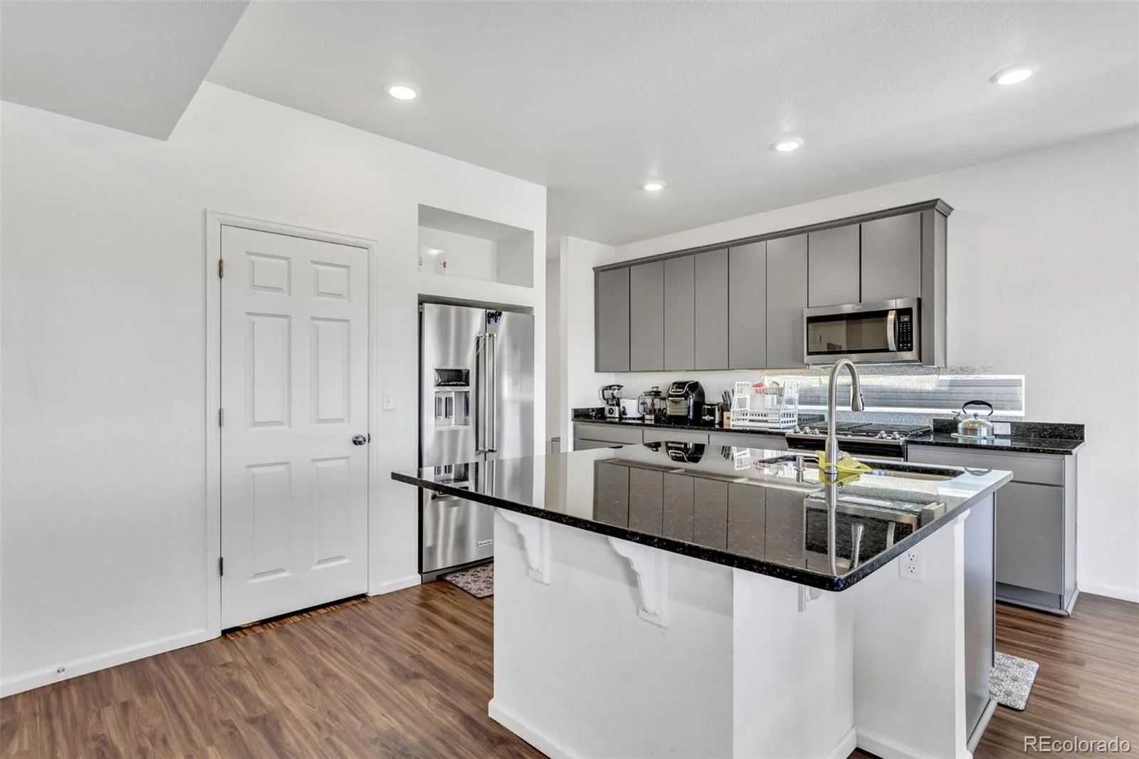 16471 E 111th Drive Commerce City CO 80022 | MLS #REC6294672 06172026175750 1600 2