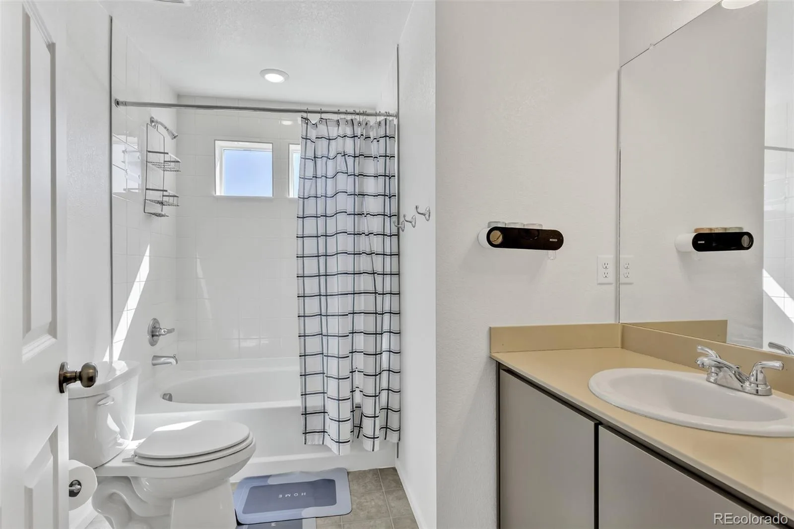 16471 E 111th Drive Commerce City CO 80022 | MLS #REC6294672 06172026175750 1600 8