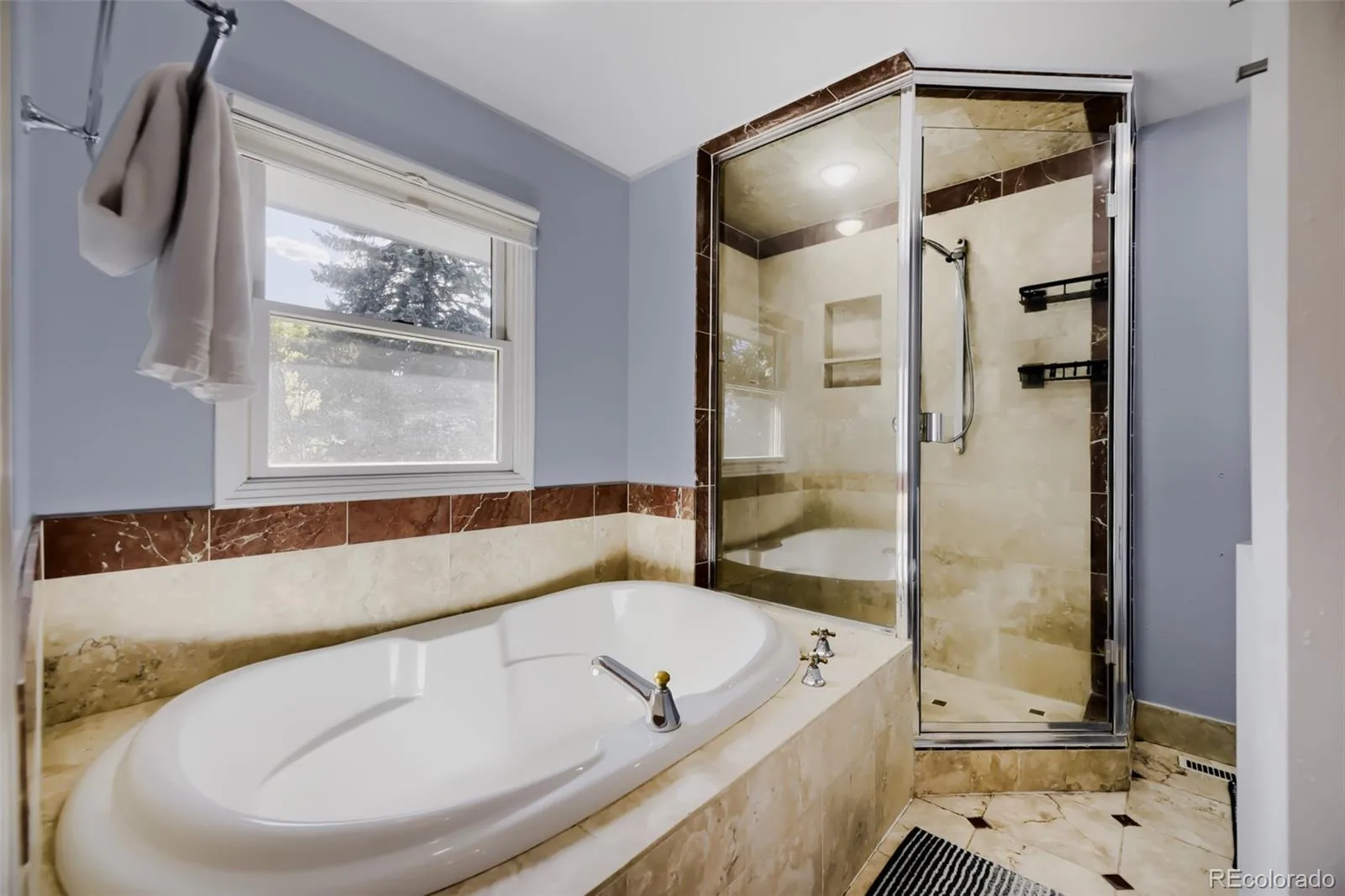 3141 S Jasmine Way Denver CO 80222 | MLS #REC6295521 08112026201752 1600 14