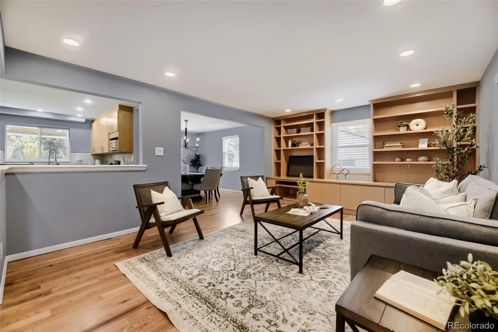 3141 S Jasmine Way Denver CO 80222 | MLS #REC6295521 08112026201752 1600 3
