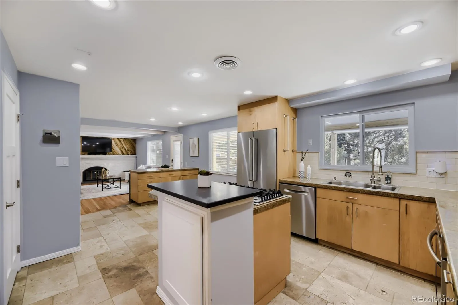 3141 S Jasmine Way Denver CO 80222 | MLS #REC6295521 08112026201752 1600 6