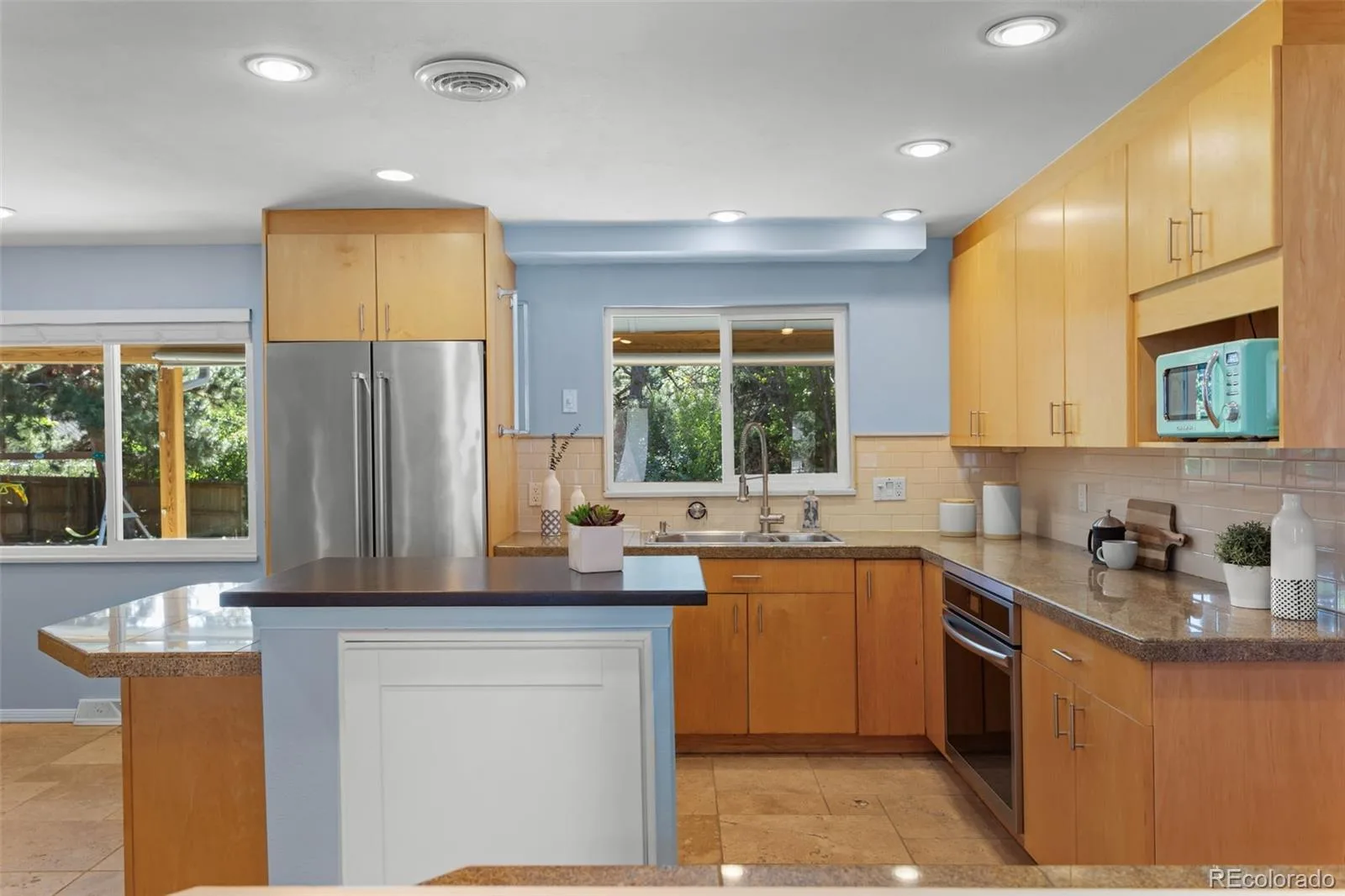 3141 S Jasmine Way Denver CO 80222 | MLS #REC6295521 10142026154320 1600 22