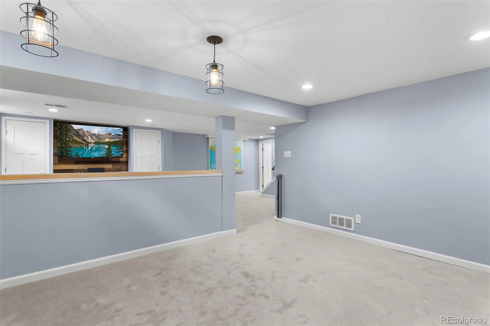 3141 S Jasmine Way Denver CO 80222 | MLS #REC6295521 10142026154320 1600 33