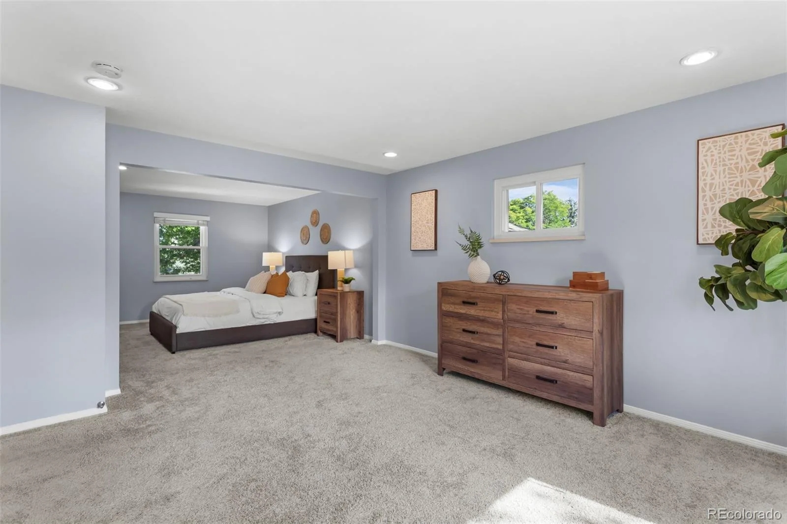 3141 S Jasmine Way Denver CO 80222 | MLS #REC6295521 10142026154320 1600 8