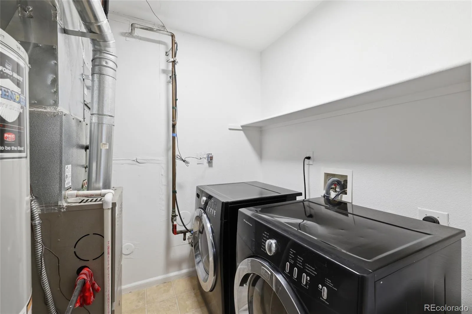 111 Granby Way #C Aurora CO 80011 | MLS #REC6297434 06042026142321 1600 16