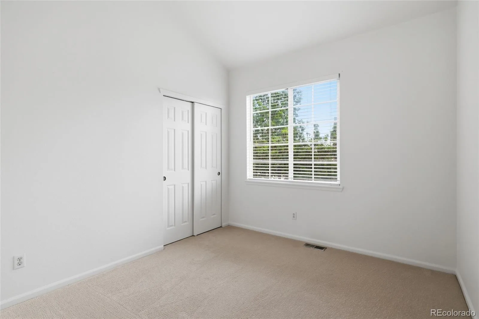 111 Granby Way #C Aurora CO 80011 | MLS #REC6297434 06042026142321 1600 19