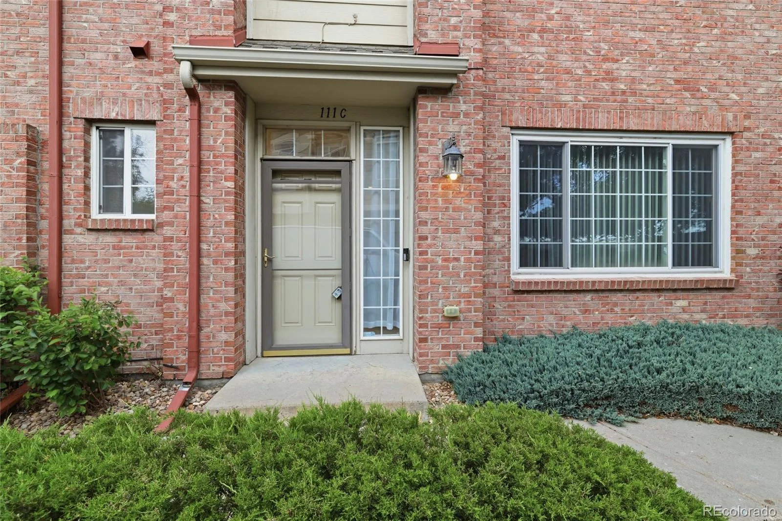 111 Granby Way #C Aurora CO 80011 | MLS #REC6297434 06042026142321 1600 22