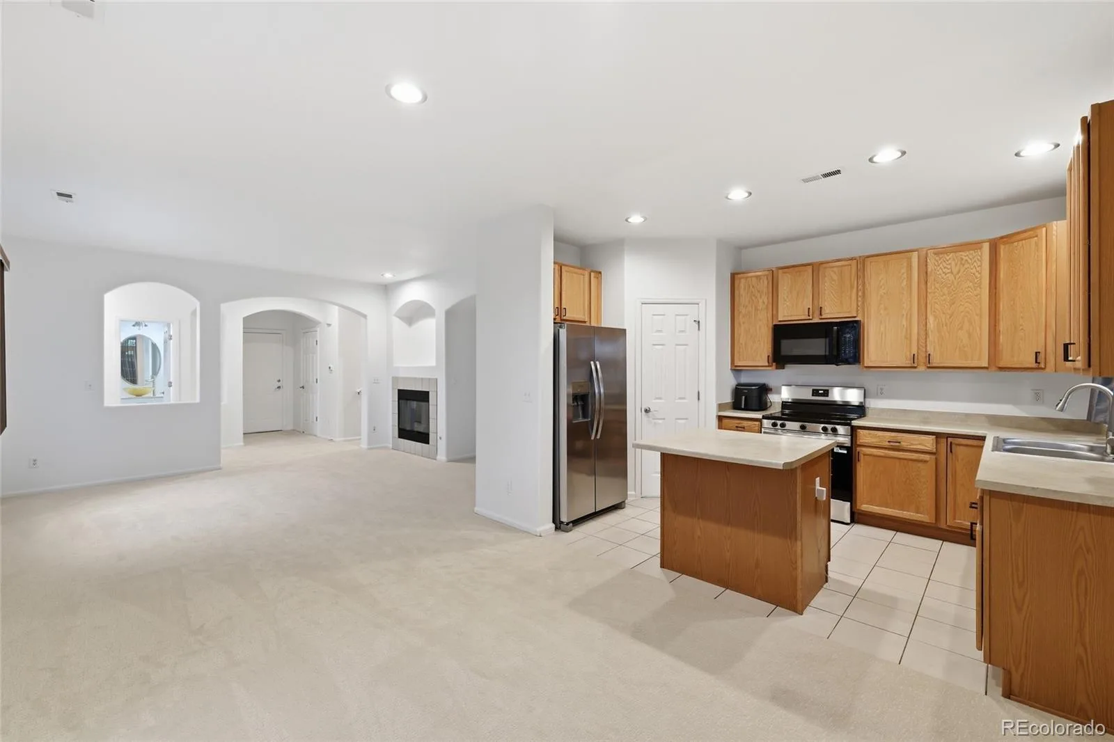 111 Granby Way #C Aurora CO 80011 | MLS #REC6297434 06042026142321 1600 23