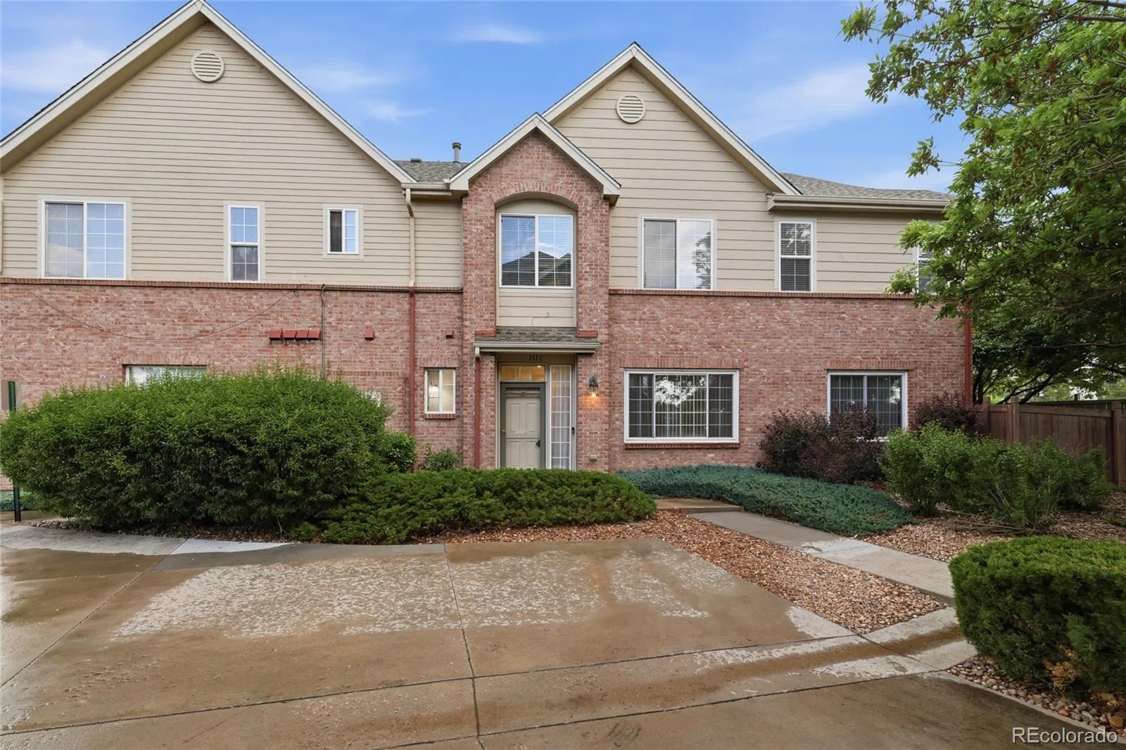111 Granby Way #C Aurora CO 80011 | MLS #REC6297434 06042026142321 1600 25