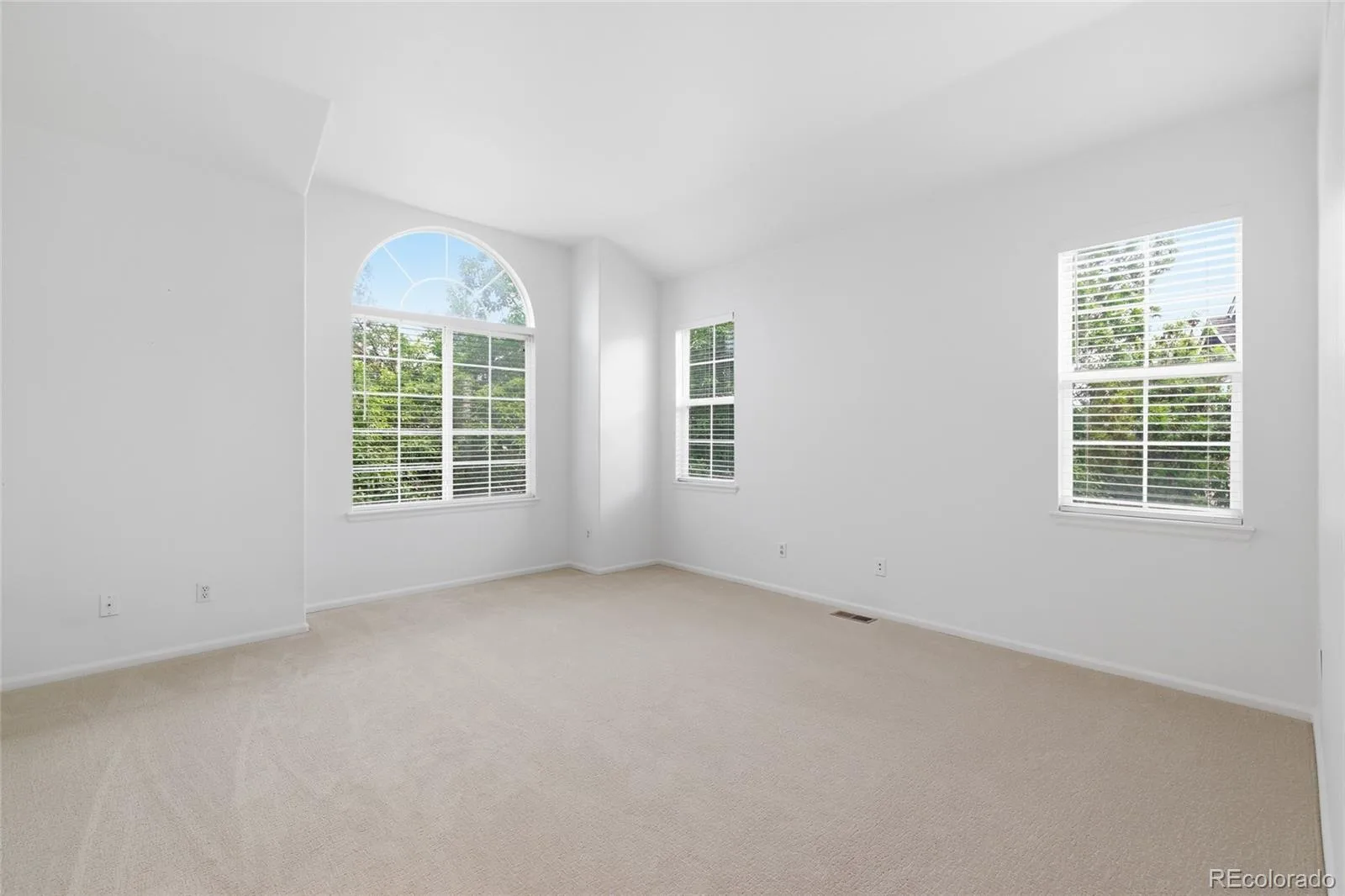 111 Granby Way #C Aurora CO 80011 | MLS #REC6297434 06042026142321 1600 3