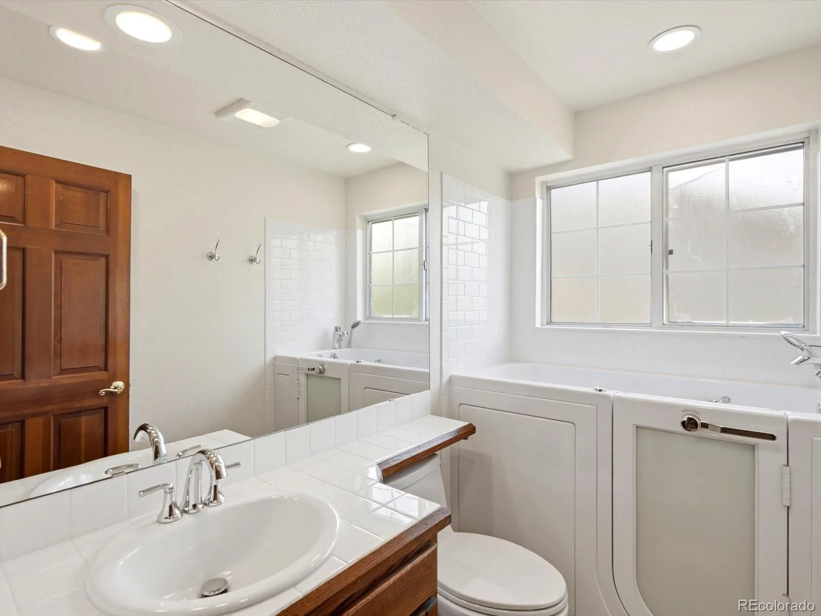 15102 E Bellewood Drive Aurora CO 80015 | MLS #REC6298379 08262026223248 1600 26
