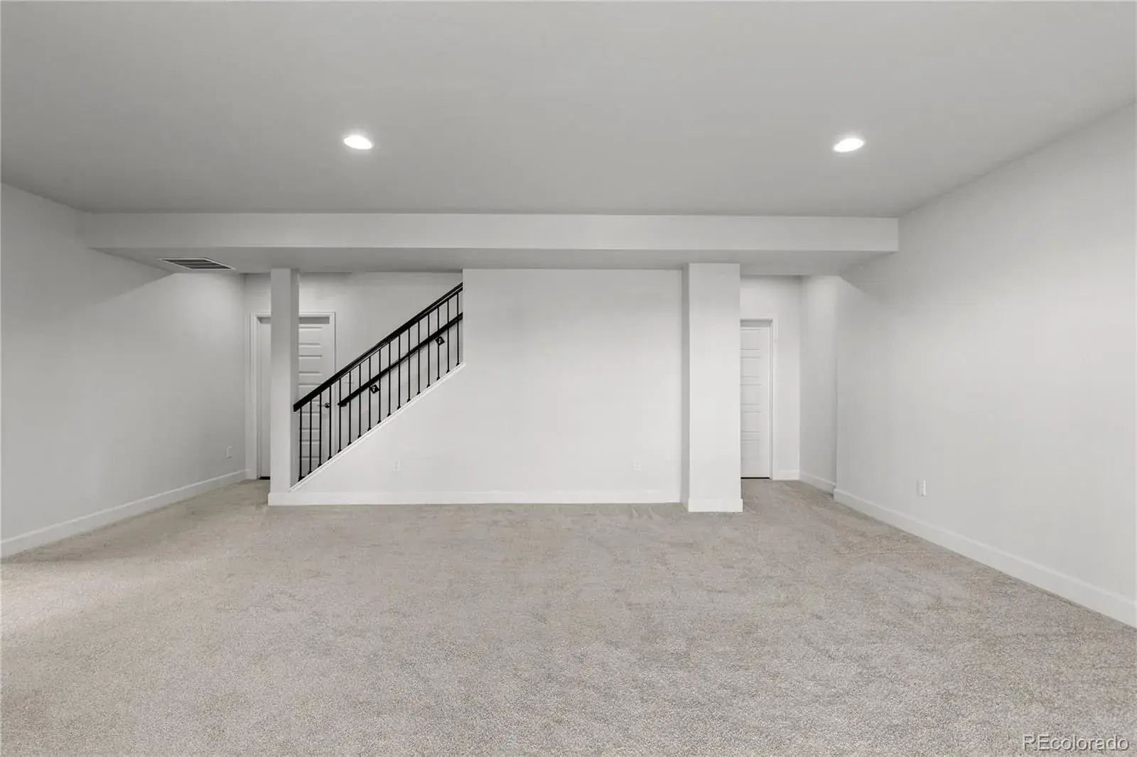6685 Kenzie Circle Castle Pines CO 80108 MLS #REC6299813 01232026184704 1600 42