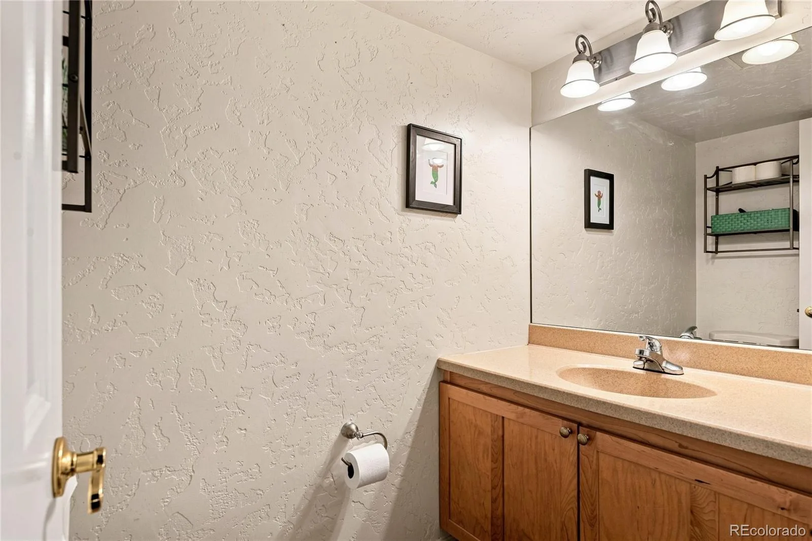 1243 Vine Street #6 Denver CO 80206 | MLS #REC6301859 08262026233705 1600 18