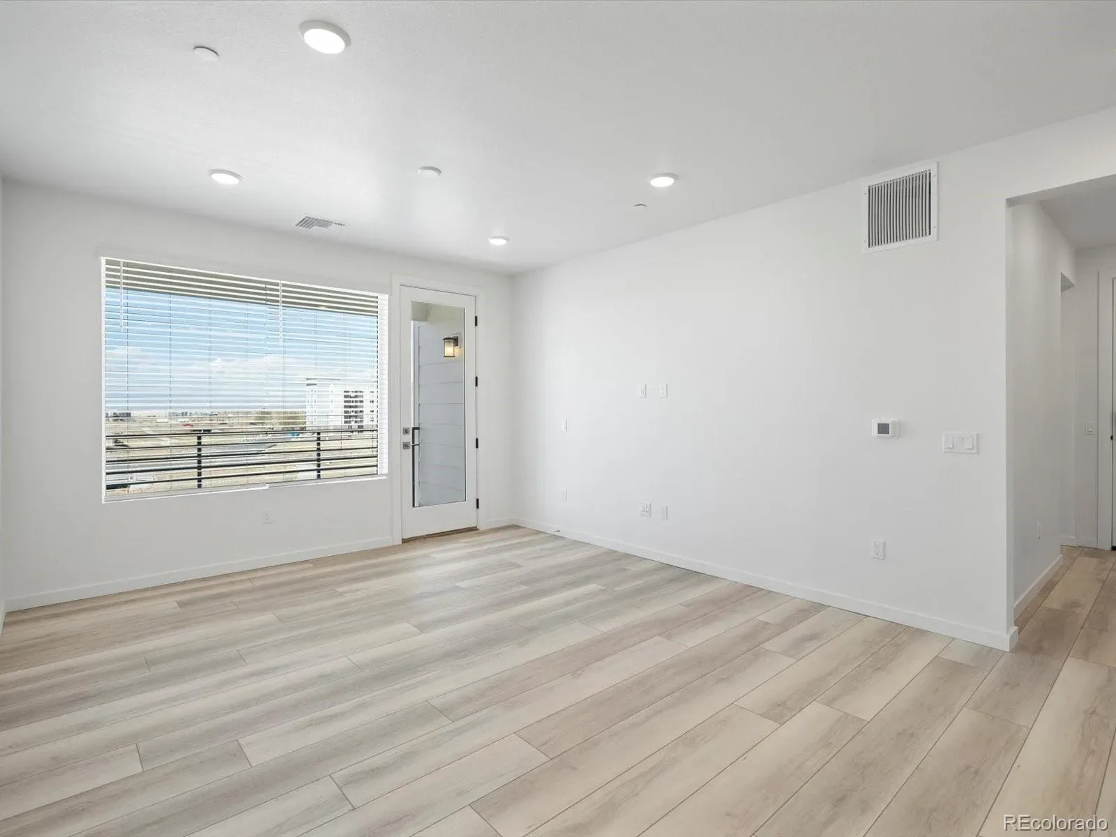 6153 N Ceylon Street #307 #3 Denver CO 80249 MLS #REC6302012 03292026165218 1600 14