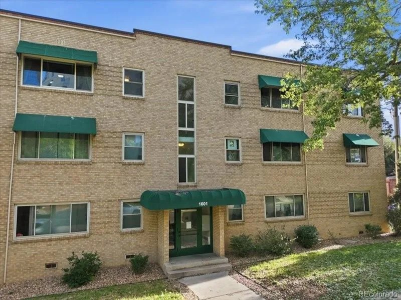 2100 N Franklin Street #21 Denver CO 80205 MLS #REC6302371 06092026152157 800 19