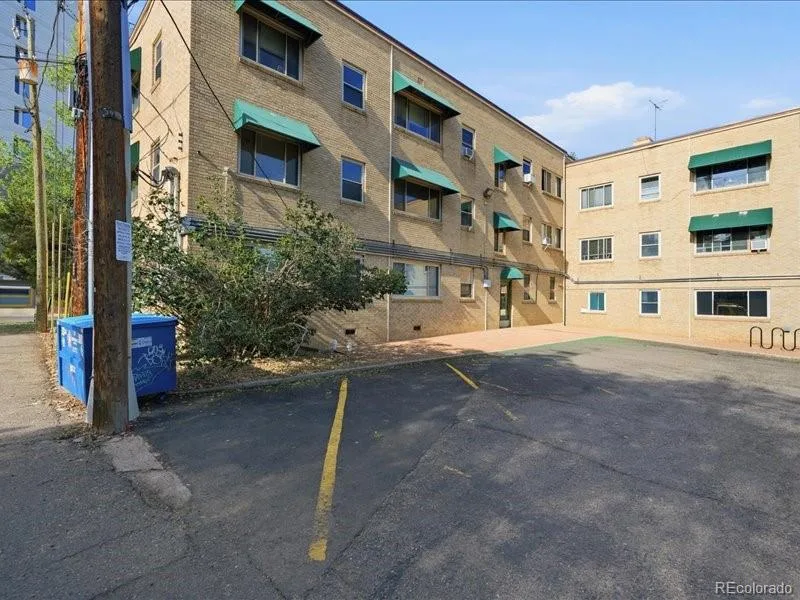 2100 N Franklin Street #21 Denver CO 80205 MLS #REC6302371 06092026152157 800 24