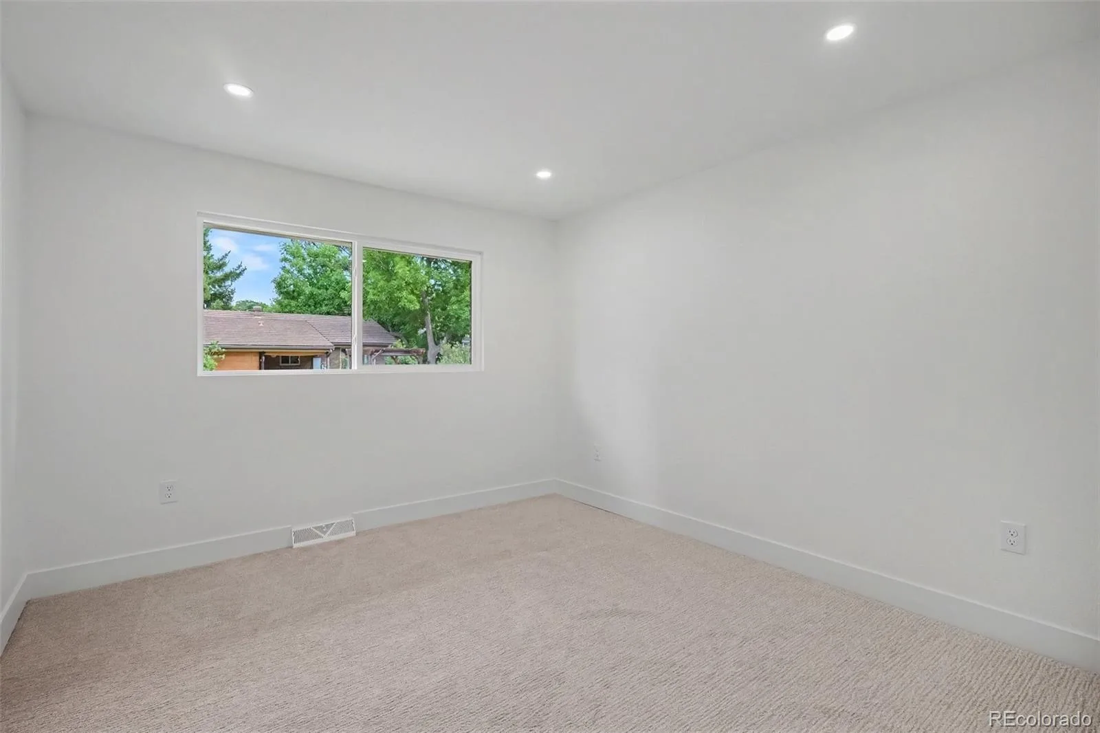6700 E Mansfield Avenue Denver CO 80237 | MLS #REC6302550 09242026063652 1600 13