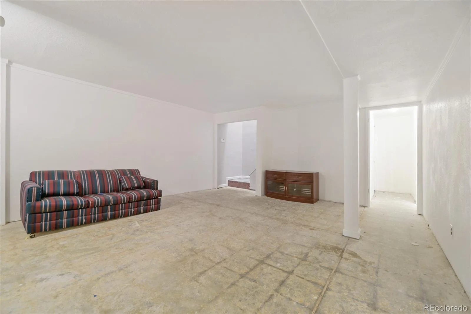 5040 Uvalda Street Denver CO 80239 | MLS #REC6304016 07232026231538 1600 14