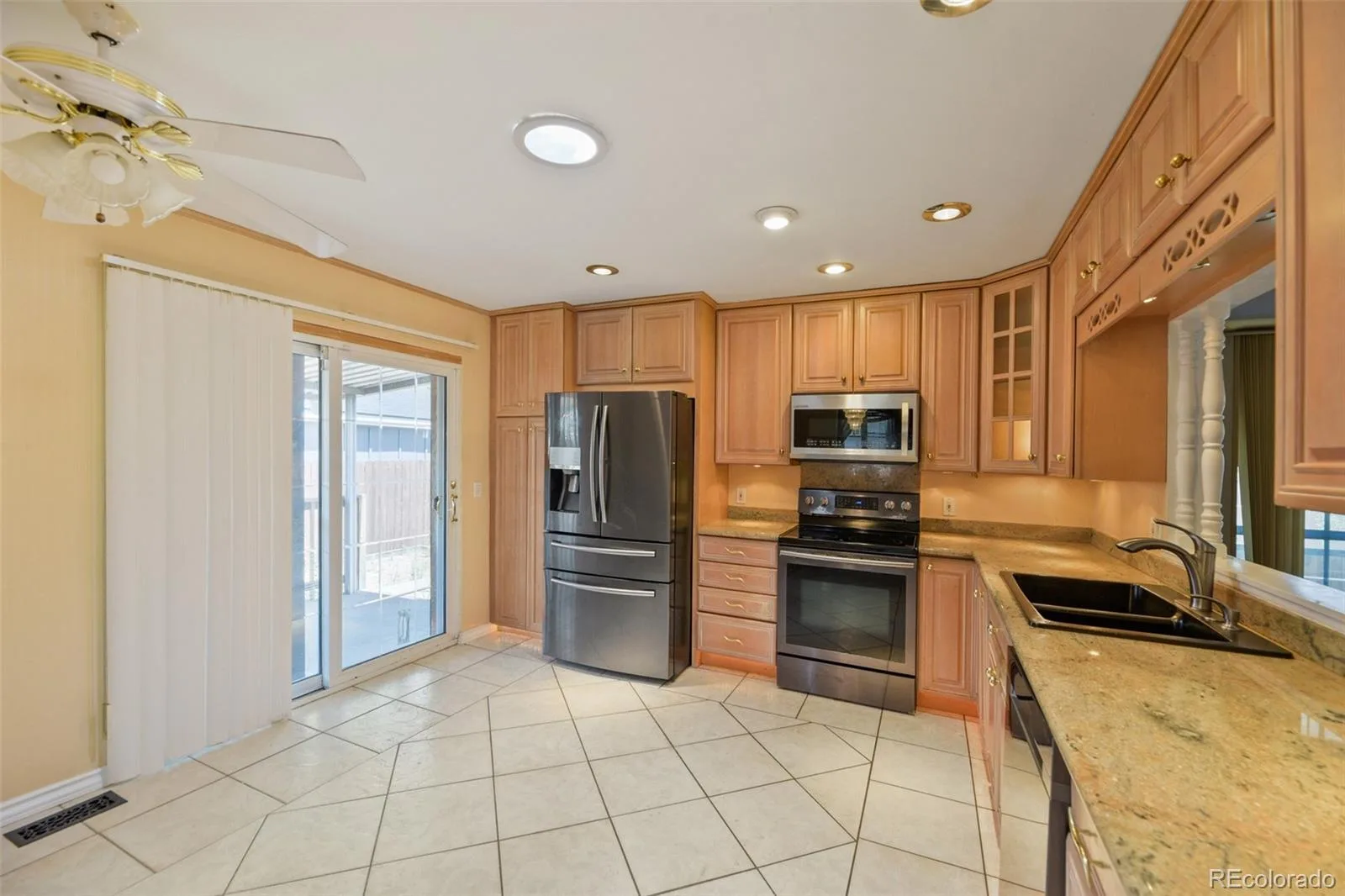 5040 Uvalda Street Denver CO 80239 | MLS #REC6304016 07232026231538 1600 4