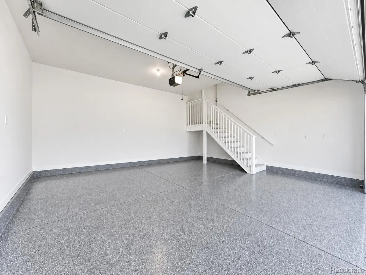 2516 W Hillside Avenue Denver CO 80219 | MLS #REC6305958 10092026044612 1200 19