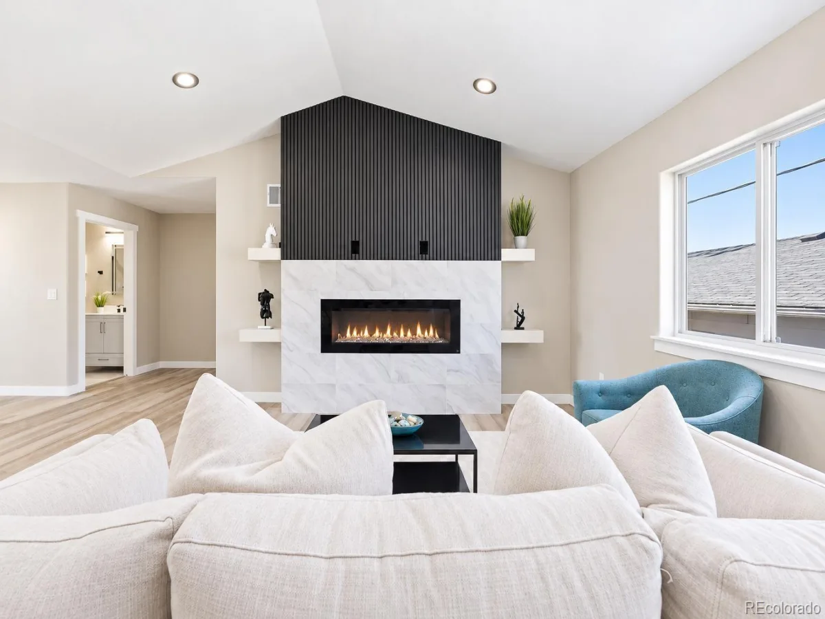 2516 W Hillside Avenue Denver CO 80219 | MLS #REC6305958 10092026044612 1200 7