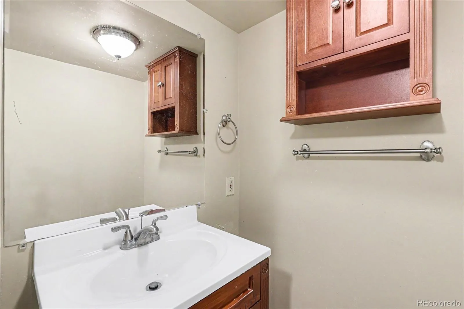 958 S Jasmine Street Denver CO 80224 MLS #REC6306934 05142026075317 1600 11