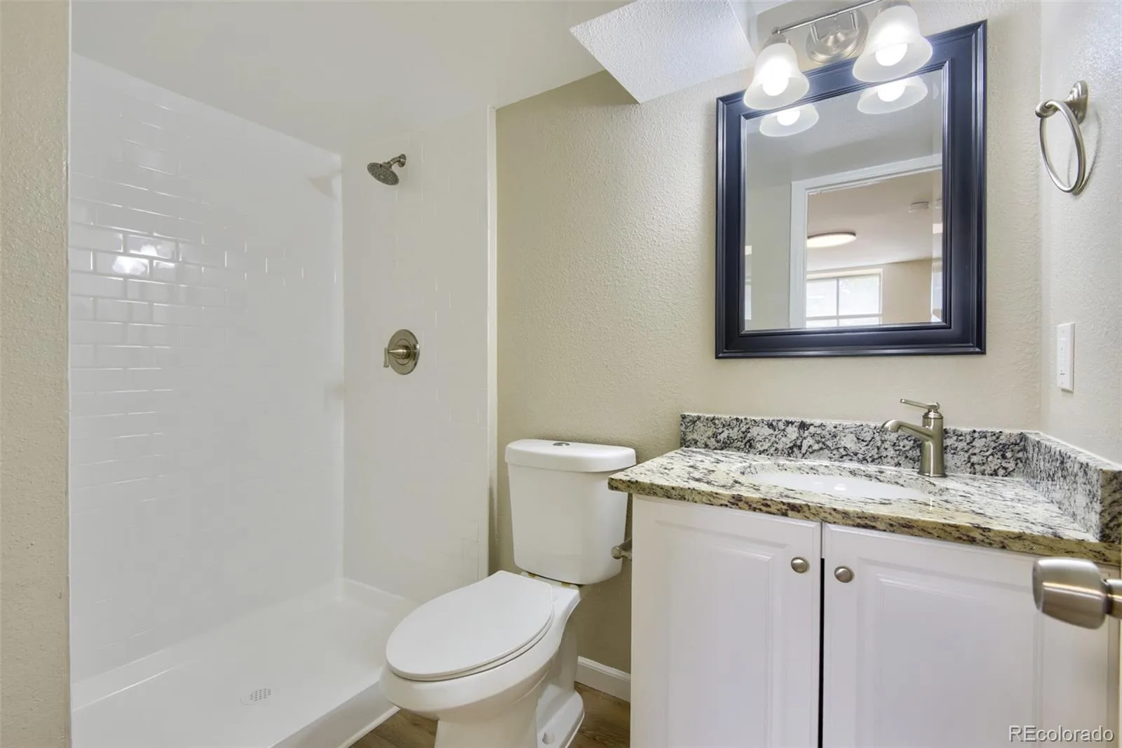 1704 W Crestline Avenue Littleton CO 80120 | MLS #REC6307521 08062026155837 1600 22