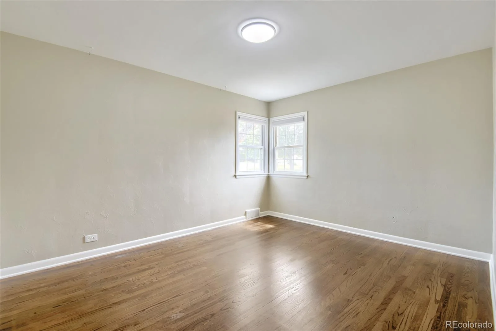 1704 W Crestline Avenue Littleton CO 80120 | MLS #REC6307521 08062026155837 1600 6