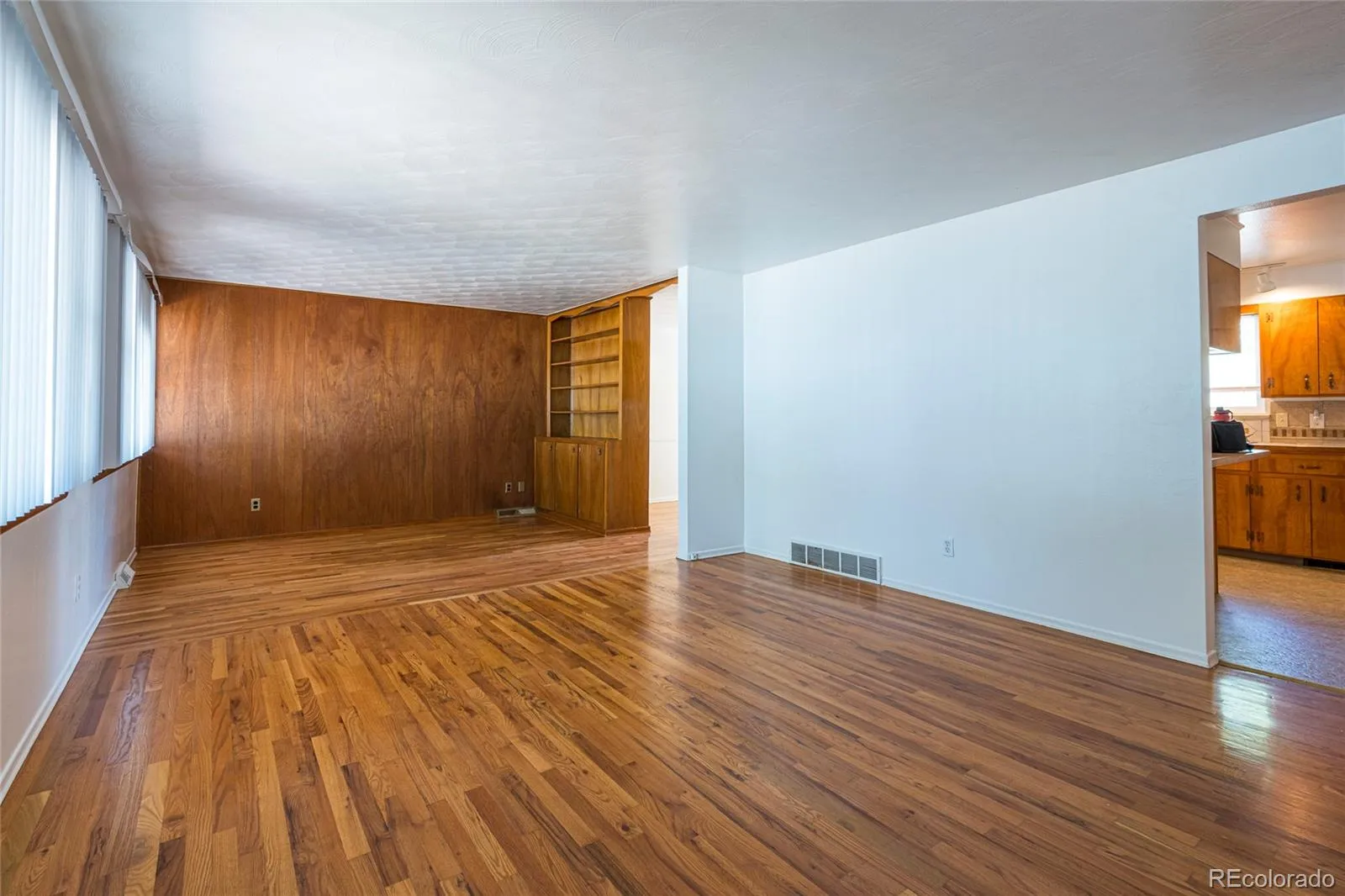 05092026030804 1600 11
