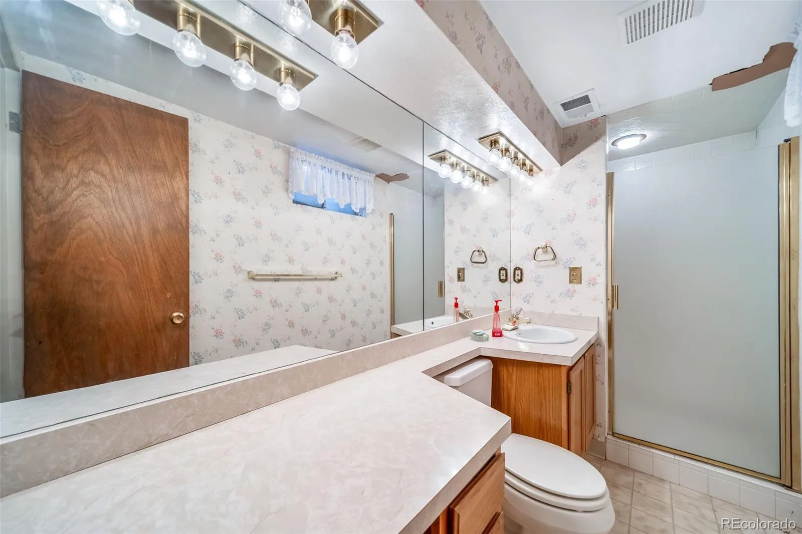 380 S Uvalda Street Aurora CO 80012 | MLS #REC6311628 07182026173410 1600 30