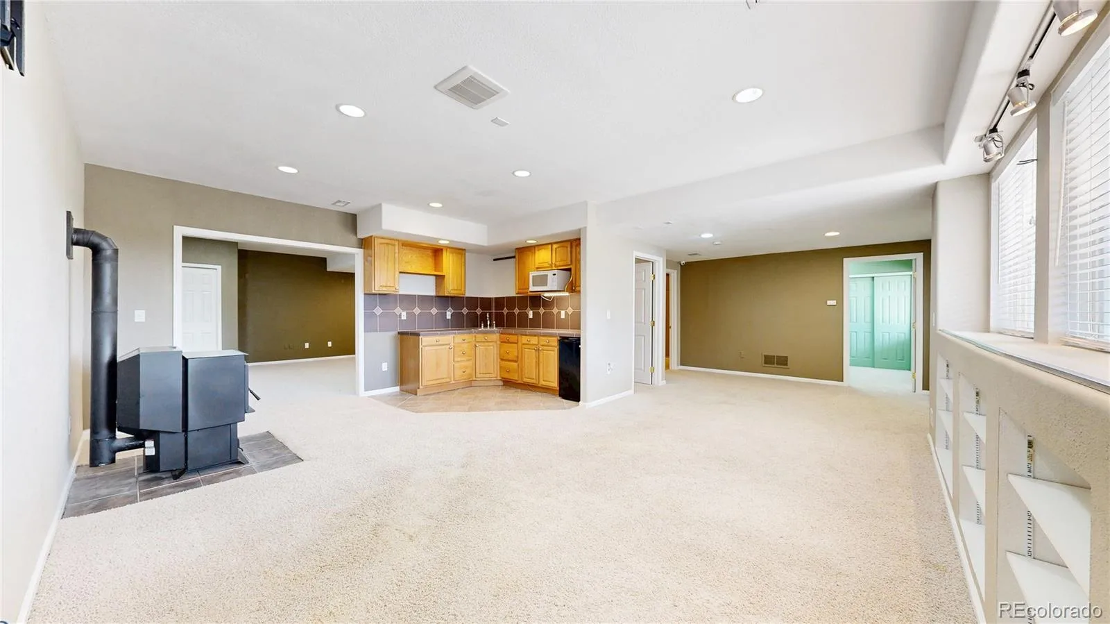 41346 Pine Meadow Circle Parker CO 80138 | MLS #REC6313157 08282026174653 1600 31