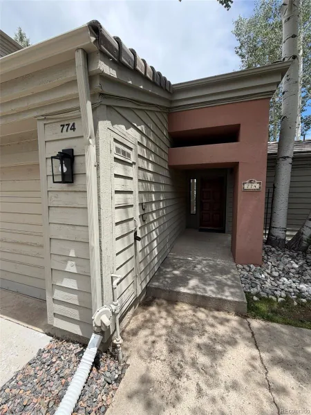 774 Ridgeside Drive Golden CO 80401 | MLS #REC6314345 08132026234008 800 1