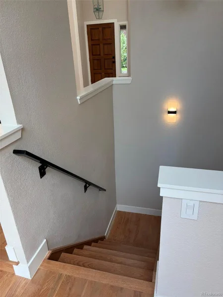 774 Ridgeside Drive Golden CO 80401 | MLS #REC6314345 08132026234008 800 19