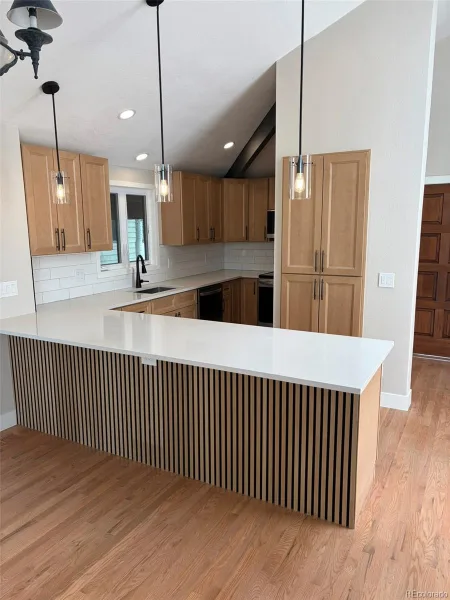 774 Ridgeside Drive Golden CO 80401 | MLS #REC6314345 08132026234008 800 6