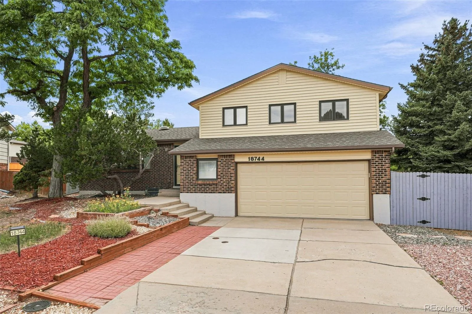 18744 E Brown Place Aurora CO 80013 | MLS #REC6314522 07312026211230 1600 33