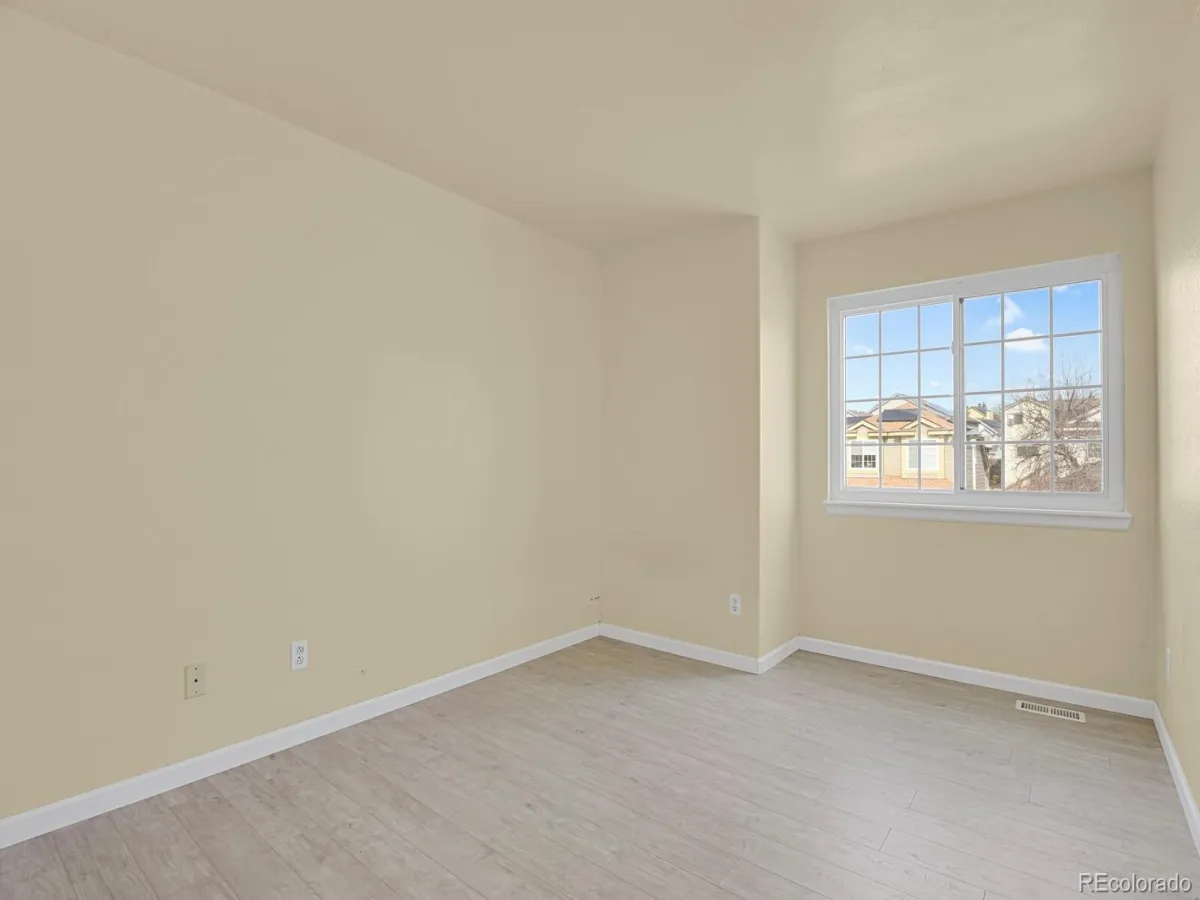 2585 S Truckee Way Aurora CO 80013 MLS #REC6316686 04152026230937 1200 18