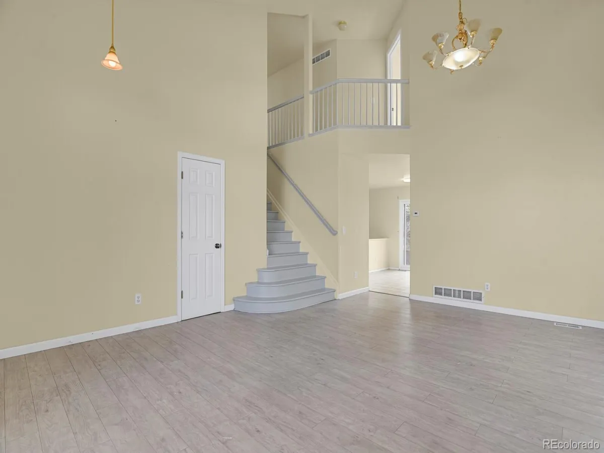 2585 S Truckee Way Aurora CO 80013 MLS #REC6316686 04152026230937 1200 2