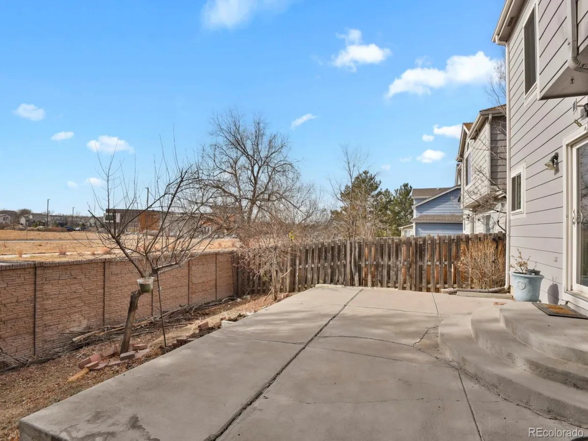 2585 S Truckee Way Aurora CO 80013 MLS #REC6316686 04152026230937 1200 24