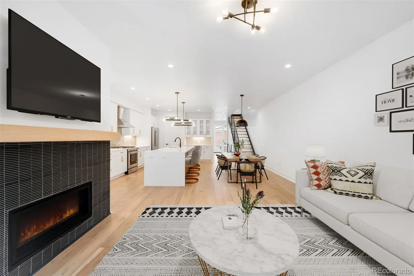 03192026182017 1600 0